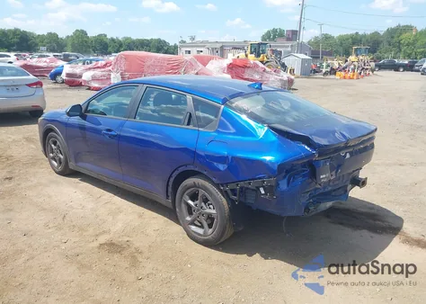 2025 Kia K4 Lxs из США, поврежденный, VIN 3KPFT4DE9SE017193